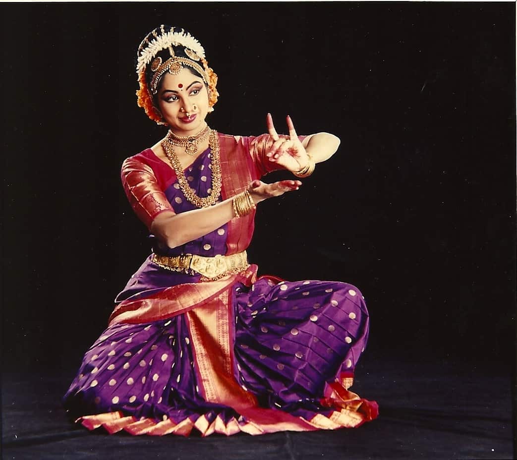 https://bharatanatyam.net/wp-content/uploads/2023/08/Kuchipudi-dance.jpg